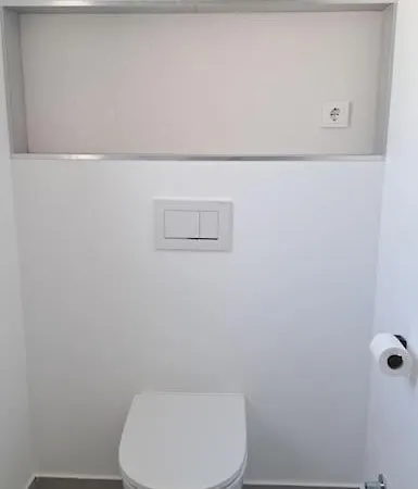 5 Bedroom House In Luz, Lagos Holiday home