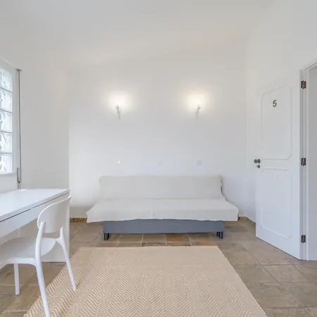 5 Bedroom House In Luz, Lagos *