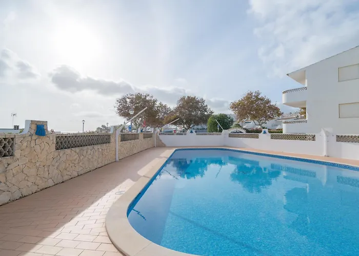 Casa vacanze 5 Bedroom House In Luz, Lagos