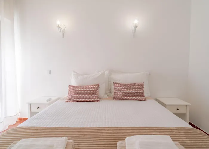 5 Bedroom House In Luz, Lagos *