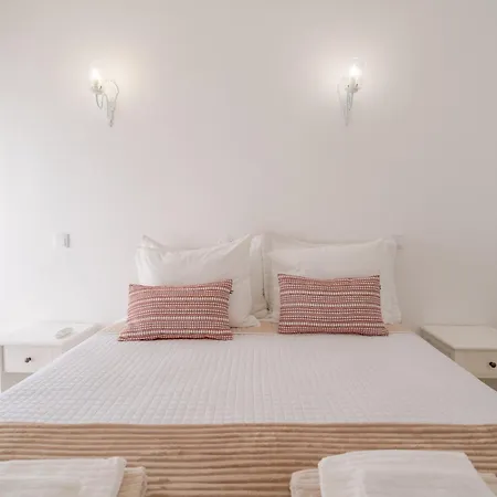 5 Bedroom House In Luz, Lagos *