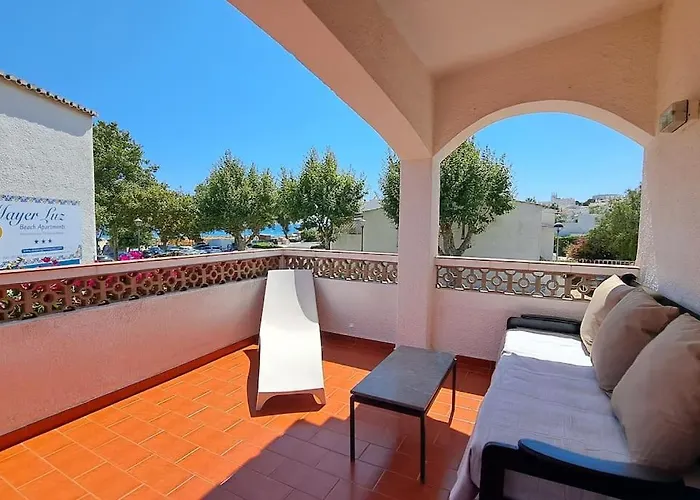 5 Bedroom House In Luz, Lagos