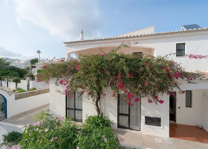 Casa de Férias 5 Bedroom House In Luz, Lagos *