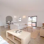 5 Bedroom House In Luz, Lagos *