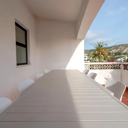 Сasa de vacaciones 5 Bedroom House In Luz, Lagos Luz