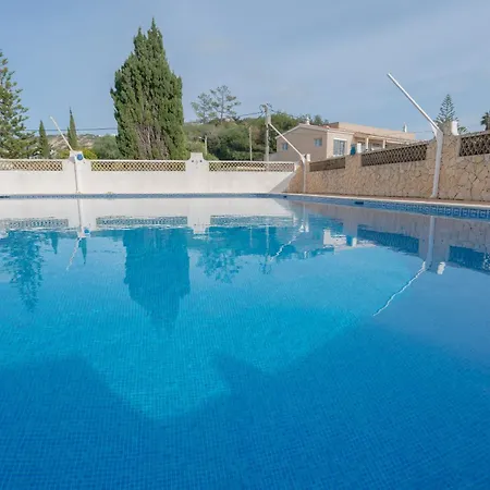 Holiday home 5 Bedroom House In Luz, Lagos